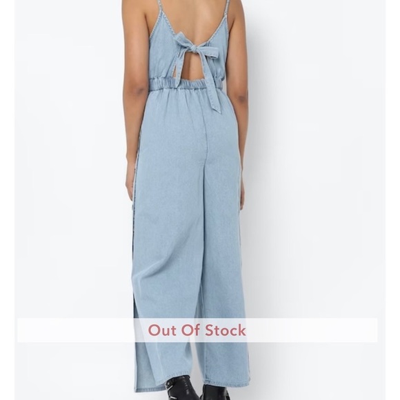 American Eagle Cami Strap Tie Back Button Leg Faded Wash Denim Jumpsuit sz S/P - Picture 1 of 8